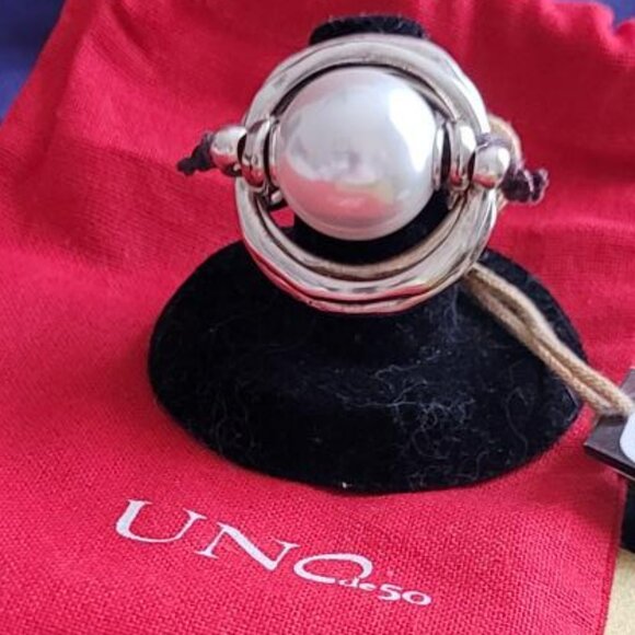 NWT Uno de 50 Pearl Ring - Size 9 - Picture 3 of 3